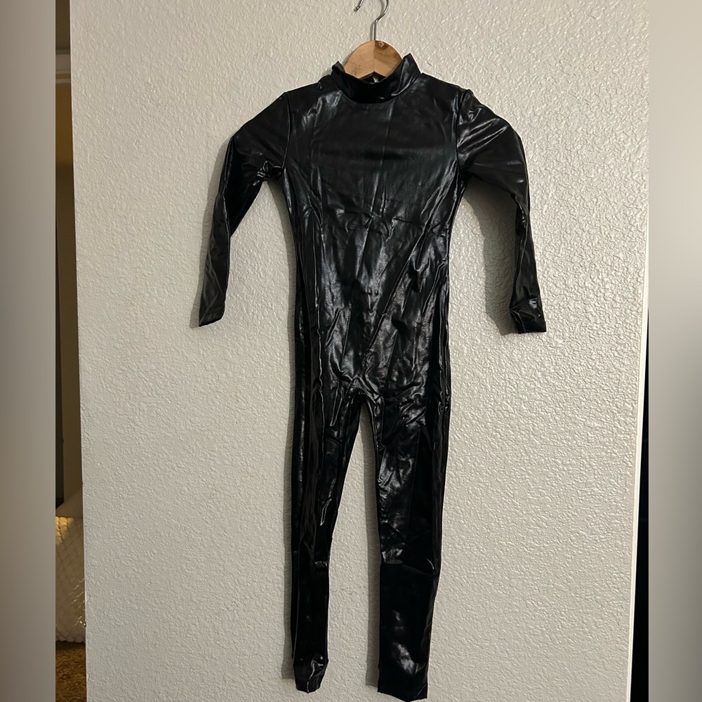 Multiple kids pieces. Taking offers.